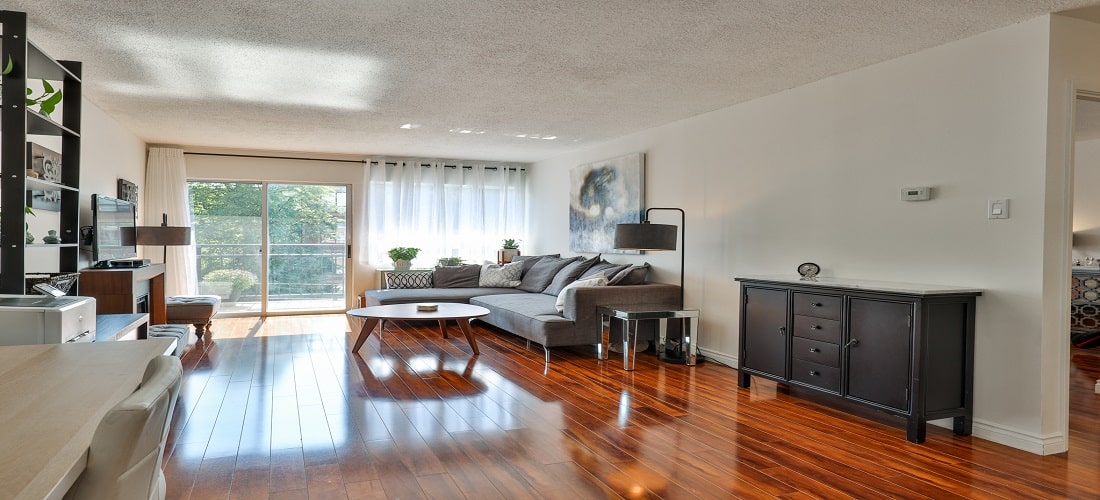 928 MILLWOOD RD CONDOS