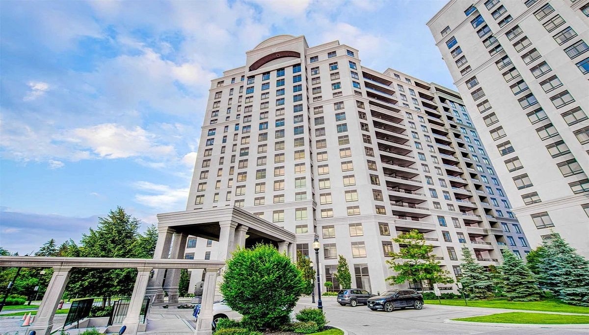 9255 JANE ST MAPLE CONDOS
