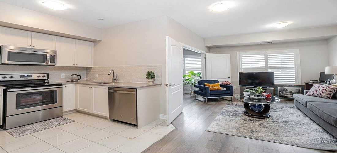3905 MAJOR MACKENZIE DRIVE CONDOS