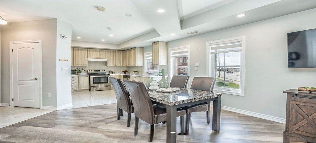 3865 MAJOR MACKENZIE DRIVE CONDOS