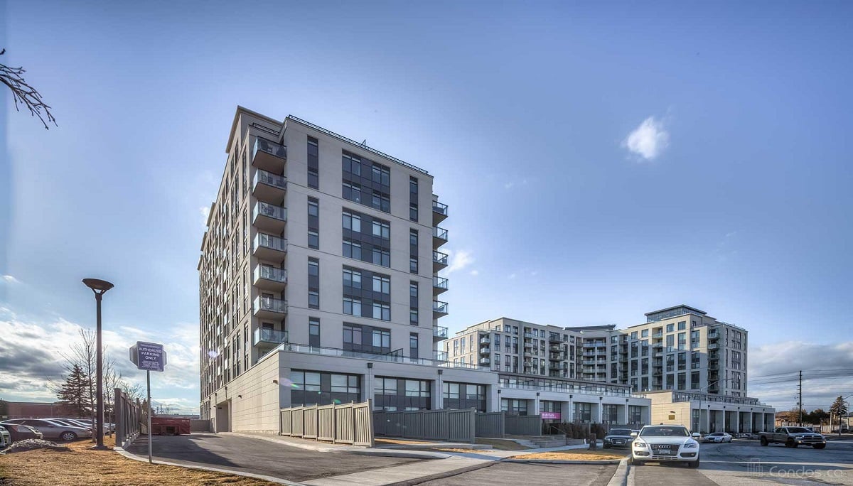 24 WOODSTREAM BLVD CONDOS