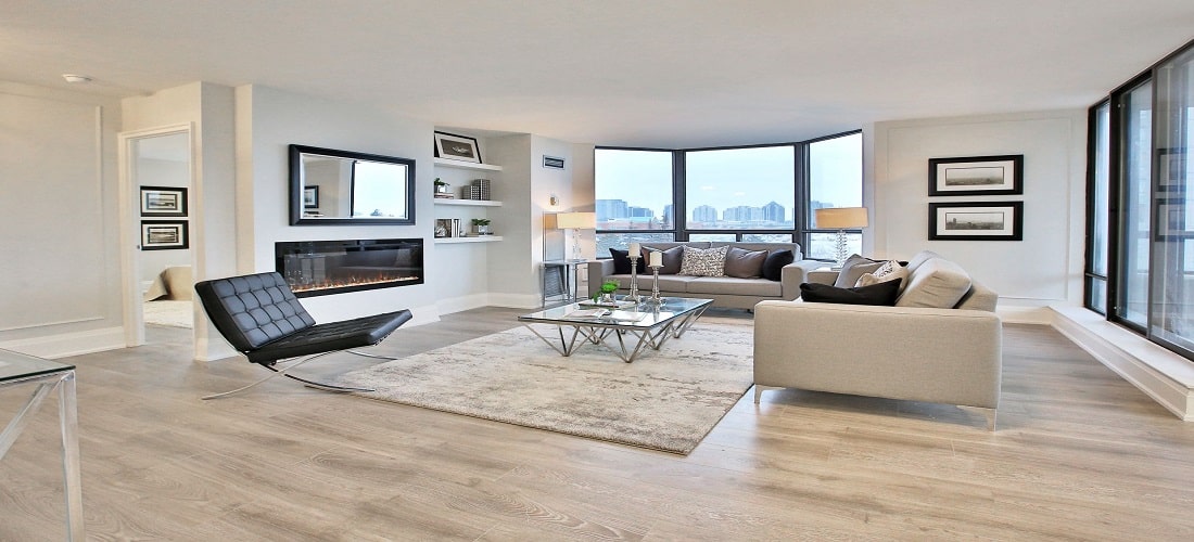 7460 BATHURST ST CONDOS