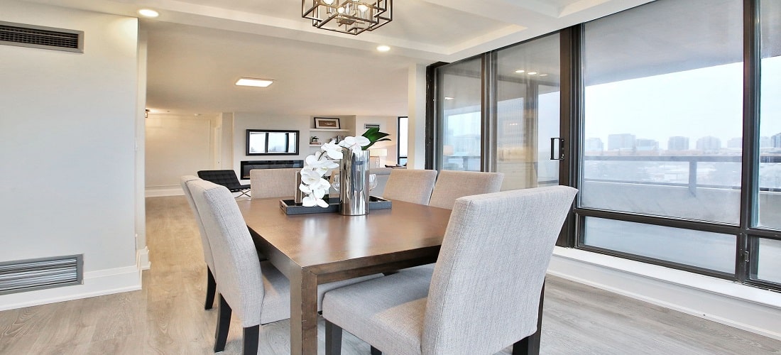 7460 BATHURST ST CONDOS