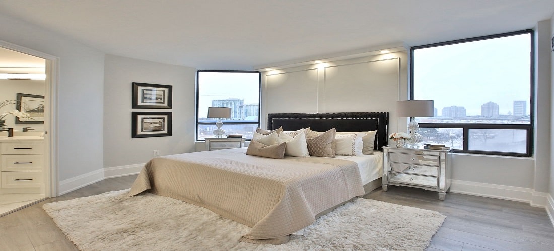 7460 BATHURST ST CONDOS