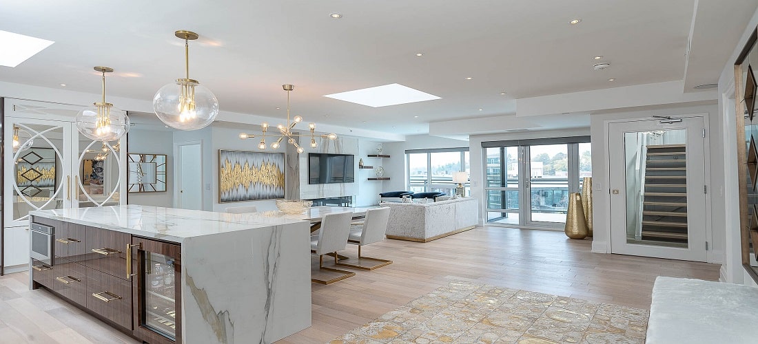 112 WOODBRIDGE AVE CONDOS