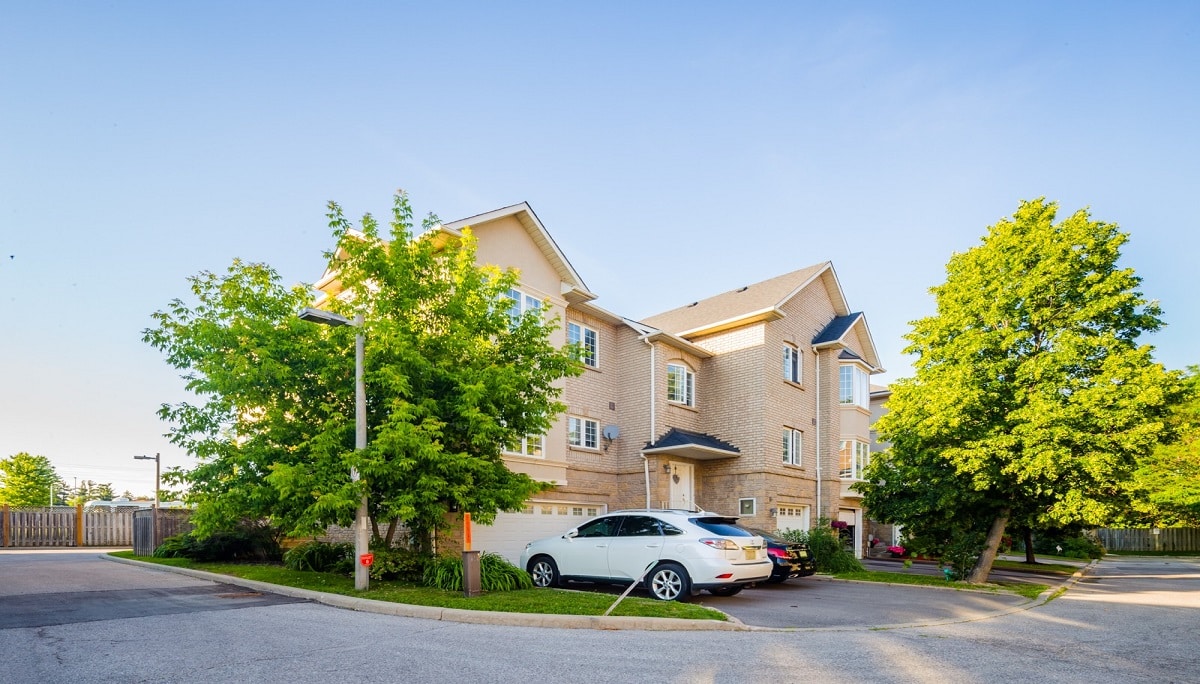9589 ROOT ST CONDOS