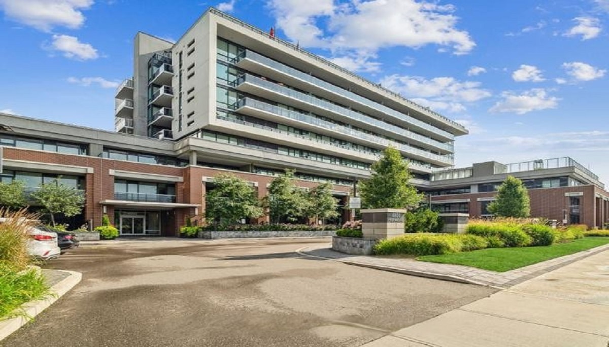 7386 ISLINGTON AVE CONDOS