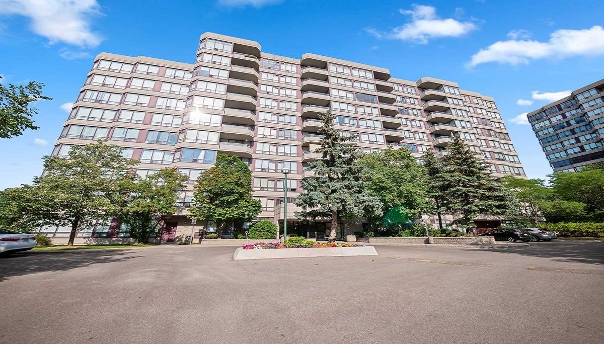 81 TOWNSGATE DRIVE CONDOS