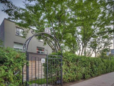Exterior view of 123 Strathcona Avenue, a Toronto condo building featured on Toronto Condo Team's