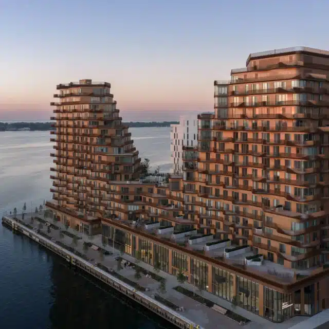 Aqualuna at Queens Quay and Sherbourne
